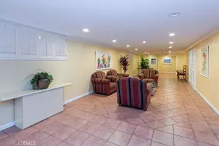 5339 Lindley Unit 207, Tarzana, CA 91356 - Photo 3