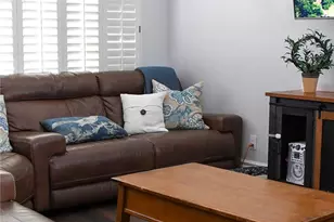 28338 Maxine, Saugus, CA 91350 - Photo 13