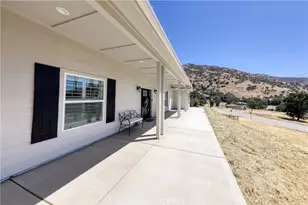 25904 Bear Valley, Tehachapi, CA 93561 - Photo 7
