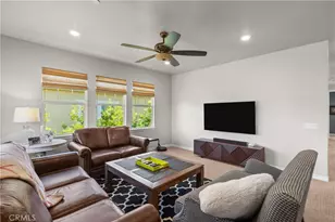 22385 Copper Mountain Ct, Saugus, CA 91350 - Photo 41