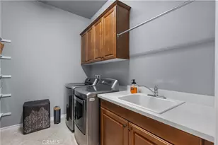 22385 Copper Mountain Ct, Saugus, CA 91350 - Photo 37