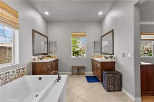 22385 Copper Mountain Ct, Saugus, CA 91350 - Photo 29