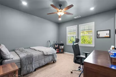 22385 Copper Mountain Court, Saugus, CA 91350 - Photo 47