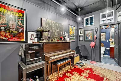 5010 Cahuenga Boulevard #107, North Hollywood, CA 91601 - Photo 19