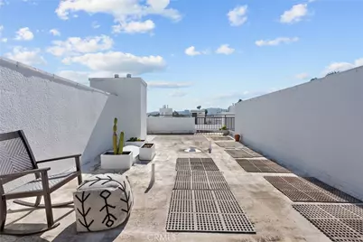 5010 Cahuenga Boulevard #107, North Hollywood, CA 91601 - Photo 43