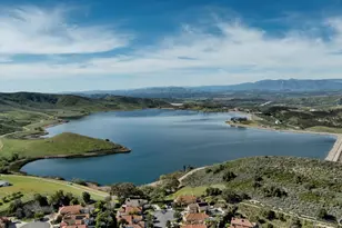 638 High Plaines, Simi Valley, CA 93065 - Photo 35