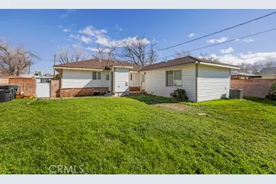 45021 11th, Lancaster, CA 93534 - Photo 15