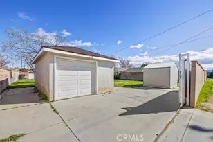 45021 11th, Lancaster, CA 93534 - Photo 17