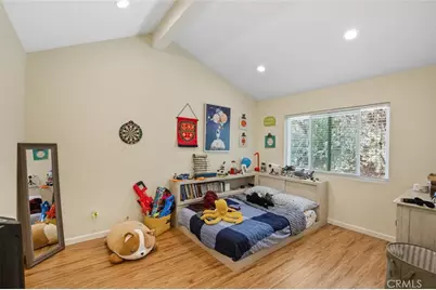 21961 Peppercorn, Saugus, CA 91350 - Photo 27