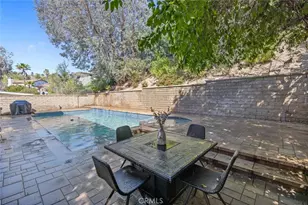 21961 Peppercorn, Saugus, CA 91350 - Photo 35