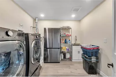 956 Crown Hill, Simi Valley, CA 93063 - Photo 45