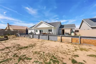 10588 Peach Ave, California City, CA 93505 - Photo 47