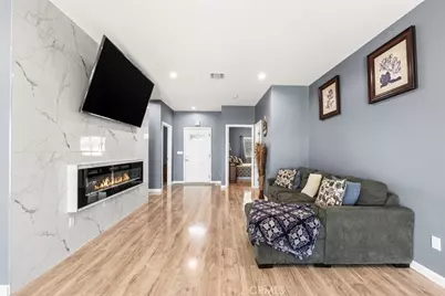 10588 Peach Avenue, California City, CA 93505 - Photo 11