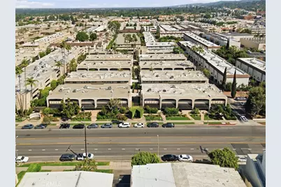 5330 Lindley Avenue #305, Encino, CA 91316 - Photo 47