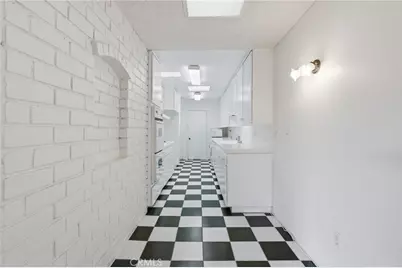 5330 Lindley Avenue #305, Encino, CA 91316 - Photo 7