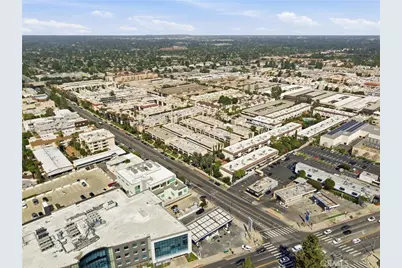 5330 Lindley Avenue #305, Encino, CA 91316 - Photo 45