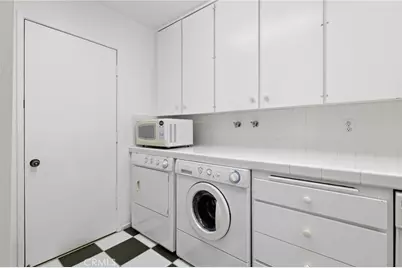 5330 Lindley Avenue #305, Encino, CA 91316 - Photo 29