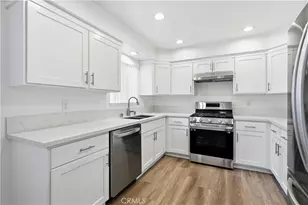 9000 Vanalden, Northridge, CA 91324 - Photo 5