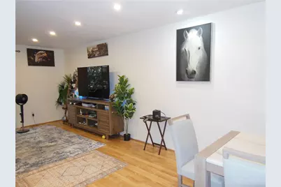 23515 Lyons Avenue #116, Valencia, CA 91355 - Photo 3