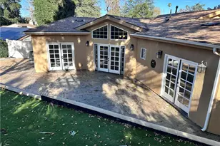 5371 Topeka Dr, Tarzana, CA 91356 - Photo 1