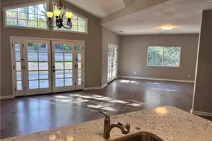 5371 Topeka Dr, Tarzana, CA 91356 - Photo 23