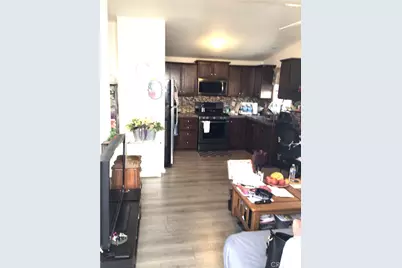 7560 Woodman Pl #52, Van Nuys, CA 91405 - Photo 3