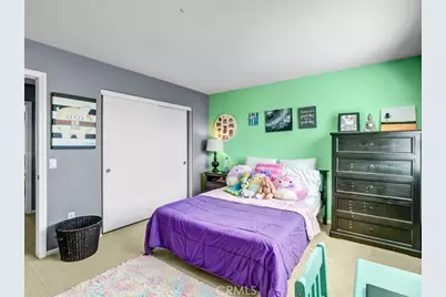 6840 De Celis #31, Lake Balboa, CA 91406 - Photo 19