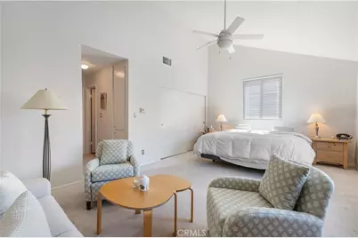 18319 Collins #7, Tarzana, CA 91356 - Photo 13