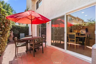 18319 Collins #7, Tarzana, CA 91356 - Photo 19