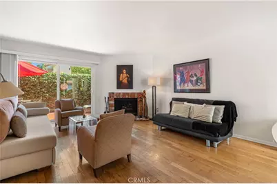 18319 Collins #7, Tarzana, CA 91356 - Photo 5