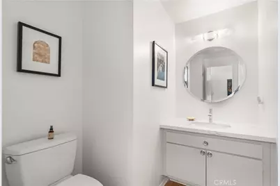 18319 Collins #7, Tarzana, CA 91356 - Photo 9