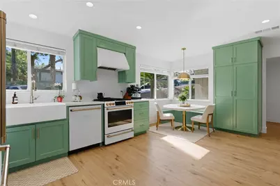 5618 Wilhelmina Avenue, Woodland Hills, CA 91367 - Photo 15