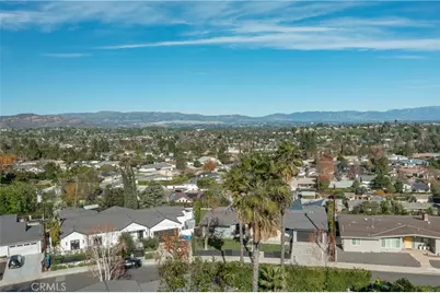 5618 Wilhelmina Avenue, Woodland Hills, CA 91367 - Photo 37