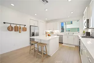 27586 Manzanita Wy, Valencia, CA 91381 - Photo 13