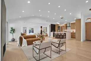 24100 Philiprimm St, Woodland Hills, CA 91367 - Photo 7