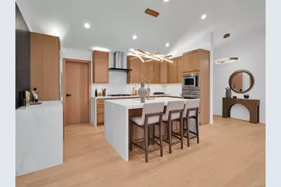 24100 Philiprimm Street, Woodland Hills, CA 91367 - Photo 9