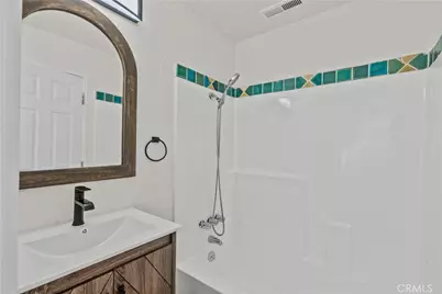 29506 Cromwell Avenue, Castaic, CA 91384 - Photo 21