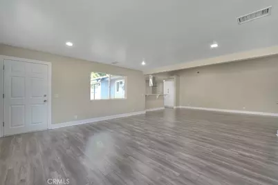 340 W Caroline Street, Ontario, CA 91762 - Photo 13