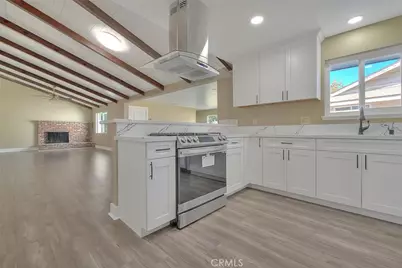 340 W Caroline Street, Ontario, CA 91762 - Photo 7