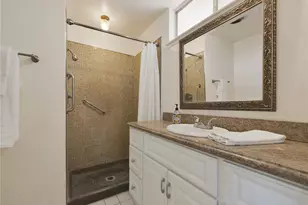 12289 Woodley, Granada Hills, CA 91344 - Photo 19