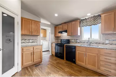 28105 Clydesdale, Taft, CA 93268 - Photo 15