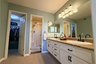 23921 Del Monte, Valencia, CA 91355 - Photo 13