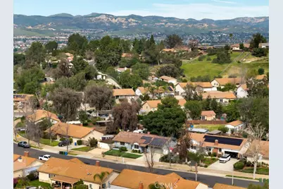 1059 Rambling, Simi Valley, CA 93065 - Photo 47