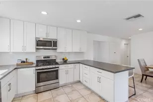 24131 Kittridge, West Hills, CA 91307 - Photo 5