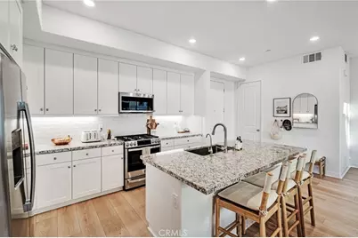 26958 Sandbar Willow Pl #205, Valencia, CA 91355 - Photo 3