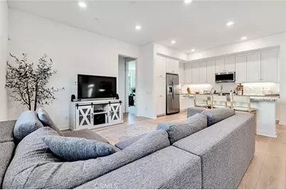 26958 Sandbar Willow Pl #205, Valencia, CA 91355 - Photo 7