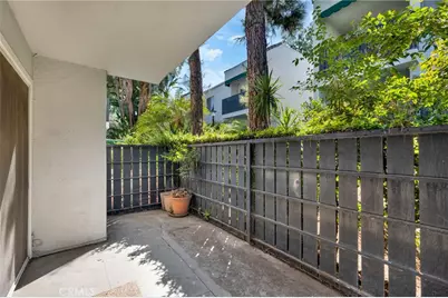 18645 Hatteras Street #184, Tarzana, CA 91356 - Photo 19