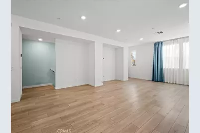 27148 Valley Oak Place, Valencia, CA 91381 - Photo 7