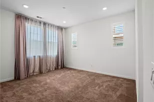 27148 Vly Oak Pl, Valencia, CA 91381 - Photo 21