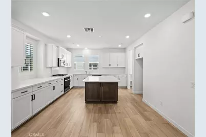 27148 Valley Oak Place, Valencia, CA 91381 - Photo 15